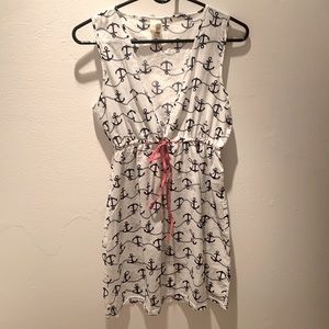 🔻 Francesca’s 🔻 Bathing Suit Coverup